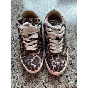 Steve Madden Leopard Print Sneakers 8.5 M Fabric Upper & Lining Rubber‎ Sole